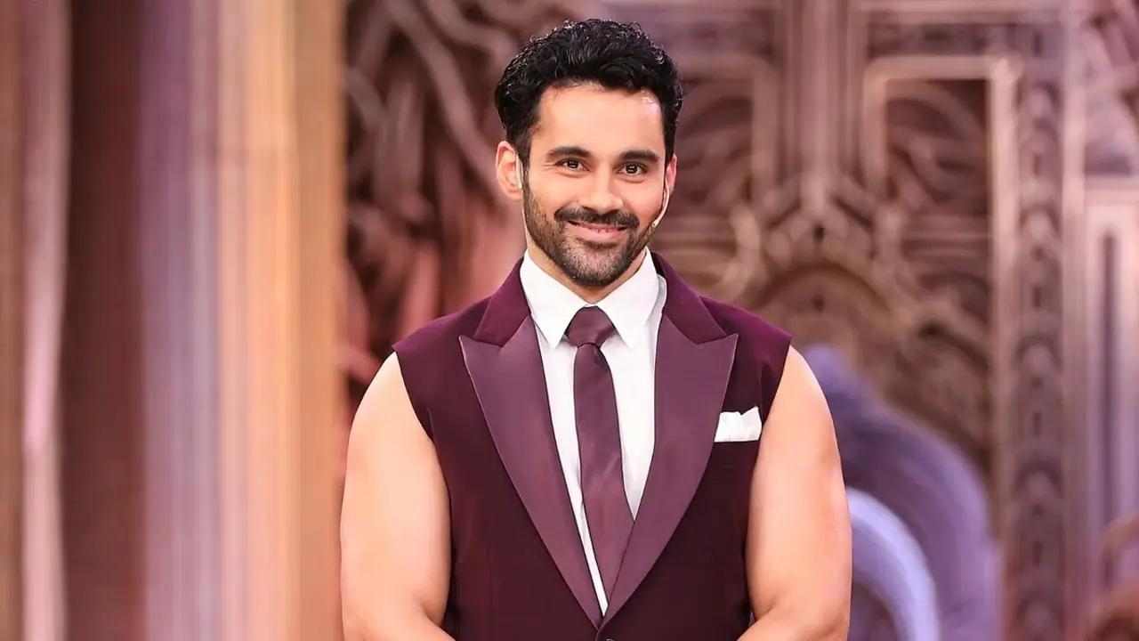 THIS is who Abhishek Bajaj celebrated his birthday with before entering the Bigg Boss 19 house