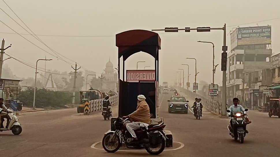India Chokes Post Diwali Morning: Rajasthan, Mumbai, Patna Go 'Poor' In Air Quality; Delhi 'Severe'