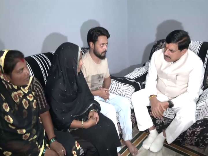 CM Mohan Yadav meets families of Cough Syrup tragedy victims
