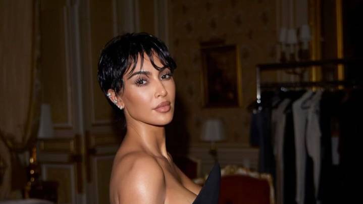 Kim Kardashian just became her own neighbour with $7 million LA home purchase