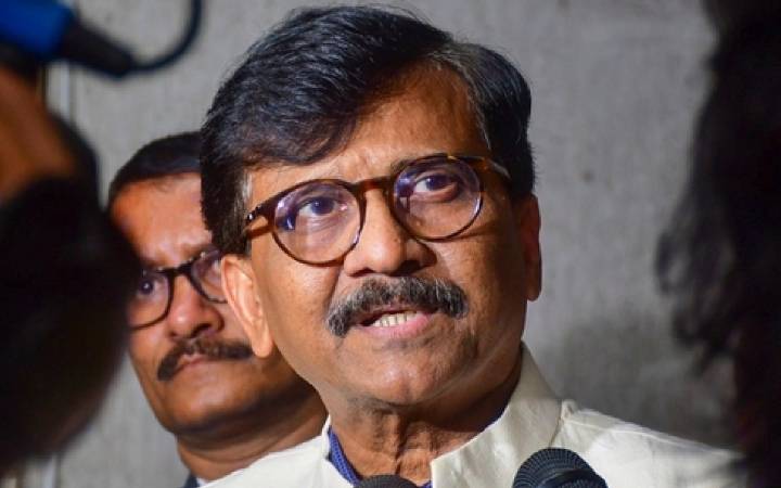 'All-party' delegation including Pawar, Raj, Uddhav to meet Chief...