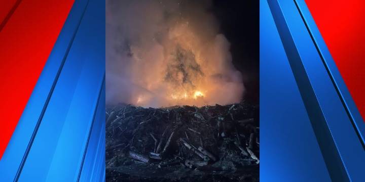 Officials: Crews contain fire at mulch facility in Henderson County