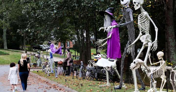 Atlanta’s Halloween traffic will be scary. Here’s how to plan for Friday.