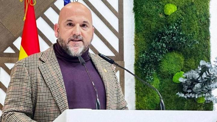 Roberto Baños: «Defendemos el cultivo de tabaco como el motor económico de Talayuela»