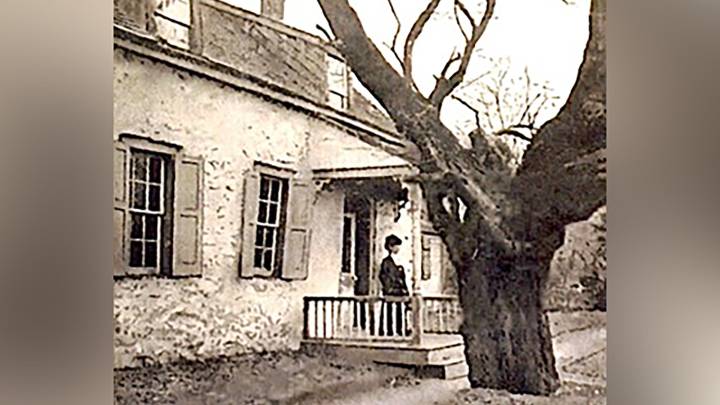 This Staten Island home, still standing today, played a pivotal role in the Revolutionary War