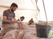 Volvió el streaming del Conicet: ahora buscan restos de dinosaurios en la Patagonia