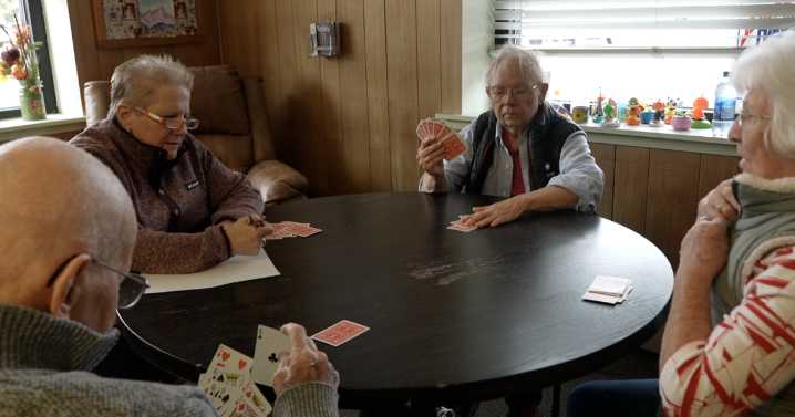 Manhattan Senior Center raising funds amid government shutdown