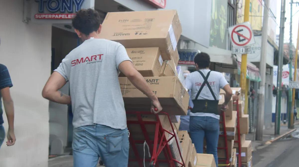 Sí, otra vez: Subirá el precio de cigarros y refrescos en México por el alza del IEPS en 2026