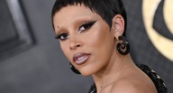 Vampy Fall Makeup Is Trending Right Now