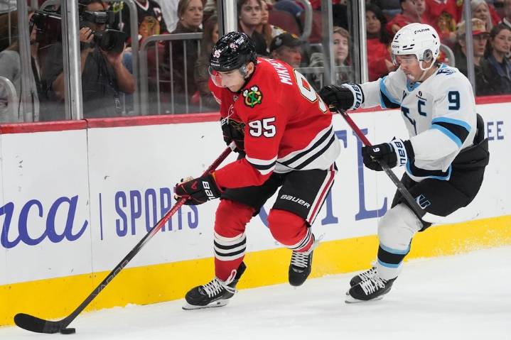 Burakovsky scores as Chicago beats the Utah Mammoth 3-1 for Blashill’s first win with the Blackhawks – Winnipeg Free Press