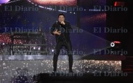 Video.- Arma Chayanne la fiesta en Chihuahua