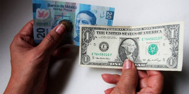Mal arranque de semana para el peso: precio del dólar sube tras menor incertidumbre en EEUU