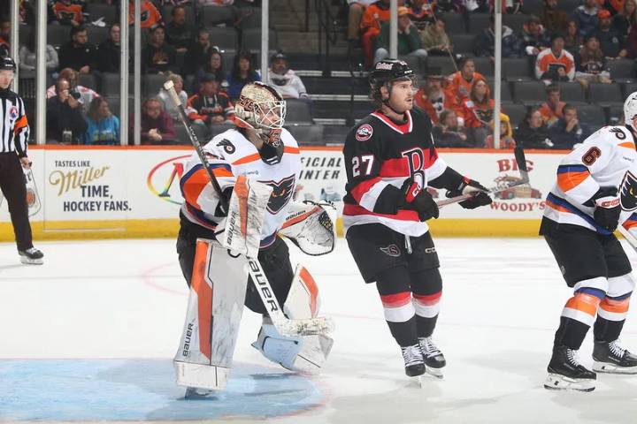 Phantoms beat Senators