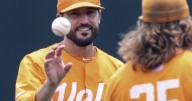Vitello Finalizing Deal to Become Giants Manager