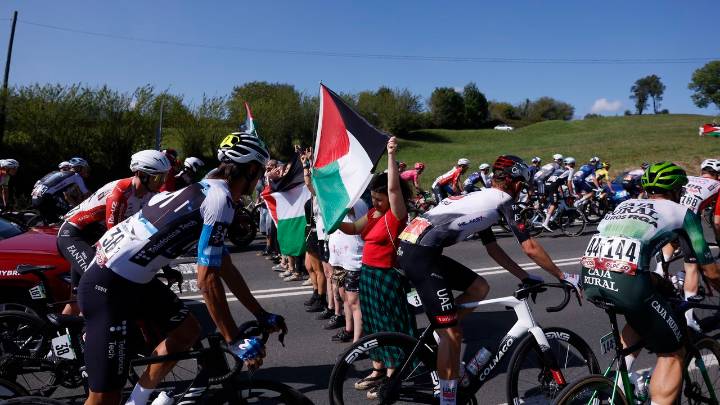 Antiviolencia propone nuevas sanciones a otros 53 manifestantes por incidentes en La Vuelta: multas de hasta 5.000 euros