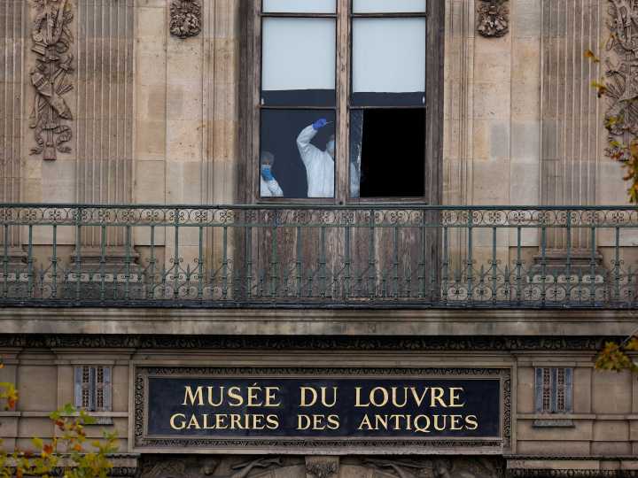 Robo al Louvre: detuvieron a dos sospechosos por el millonario golpe al museo de París