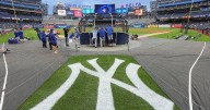 Bronx Zoo: Loud boos for 'O Canada' at Yankee Stadium ahead of Game 3 against Jays
