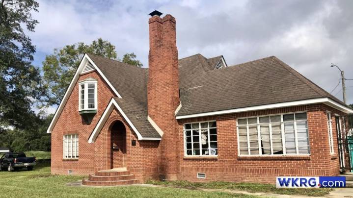 Historic Kennedy House in Foley undergoes renovation