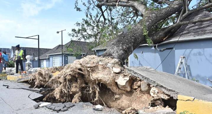 Huracán Melissa | “Nunca había sido tan grave”: Jamaica evalúa estragos tras paso de la poderosa tormenta | Andrew Holness