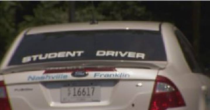 Experts at Consumer Reports reveal tips to help families choose the right car