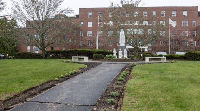 Prospect seeks bankruptcy judge’s permission to close Roger Williams, Fatima hospitals