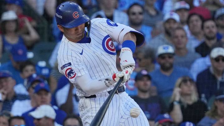 Suzuki and Kelly hit back-to-back homers as the Cubs top the Padres 3