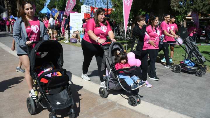 Maratón contra el Cáncer de Mama en San Juan: buscate en las fotos