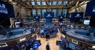 Wall Street ‘amanece’ con números rojos por aranceles de EU y China: Nasdaq se hunde 1.08%