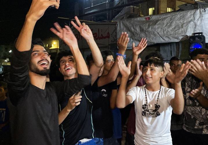 Israel and Hamas will exchange hostages and prisoners after agreeing to 1st phase of Gaza peace plan