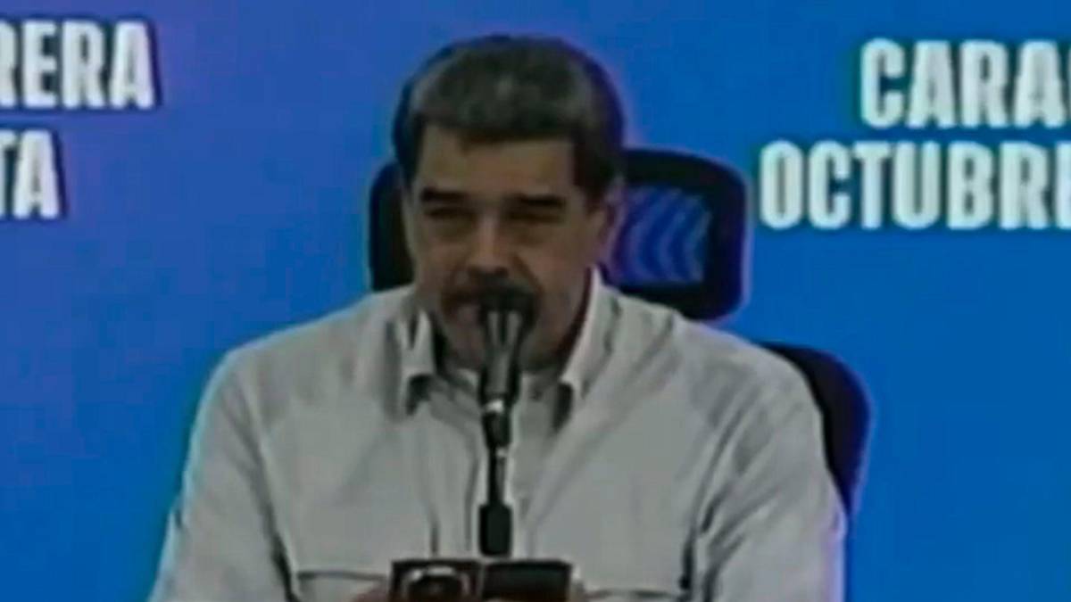Video | En “lenguaje tarzaneado”, Maduro le pide a Estados Unidos que detenga despliegue militar: “Yes peace, no crazy war”