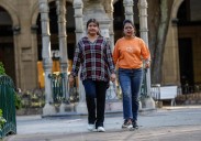 Sobrevivieron a un ataque con ácido: «Somos felices, no han podido matarnos en vida»