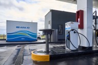 Más eficiencia y menos emisiones: un aditivo clave que se impone en las estaciones de servicio