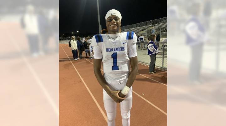 La Habra football blows out Foothill to reach playoffs for 24th year in a row