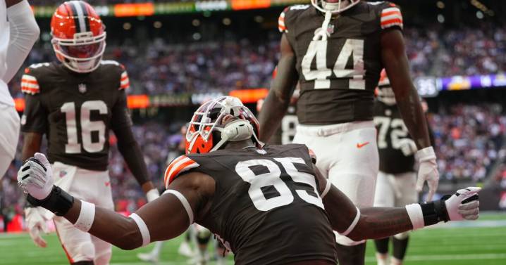 How to watch the Cleveland Browns take on the Pittsburgh Steelers