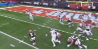 Hawaii quarterback makes first career start for Cleveland Browns