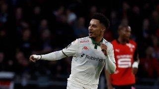Félix Correia's brace helps Lille crush Metz 6