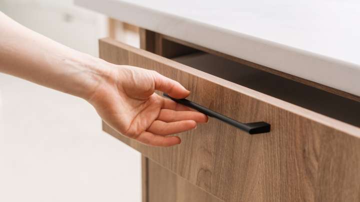 The Junk Drawer Tip That Will Have Every Room In Your Home Decluttered