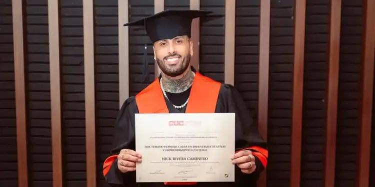 Otorgan doctorado honoris causa en industrias creativas a Nicky Jam