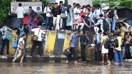 Heavy rain lashes high ranges of Kerala; orange alert in four districts