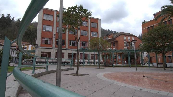 Mieres avanza hacia su definitiva modernización administrativa: el Ayuntamiento ordena su plantilla y allana el camino para librarse del polémico convenio colectivo vigente de 2009