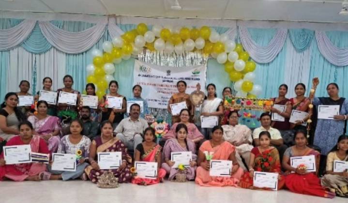 Training Programme Empowers SHG Members in Handicraft Making at Swaraj Dweep