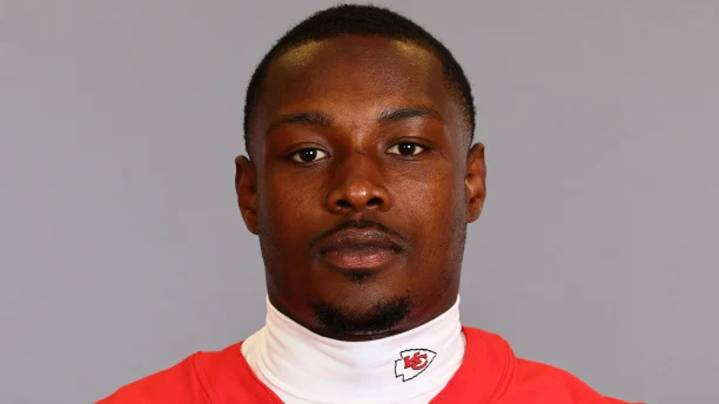 Coach Dorminey cheers for ex-player Conner in Jaguars game