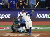 George Springer leaps Roberto Alomar on list of Jays moments