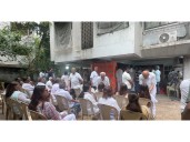 Celebs gather for antim darshan of Satish Shah at his residence
