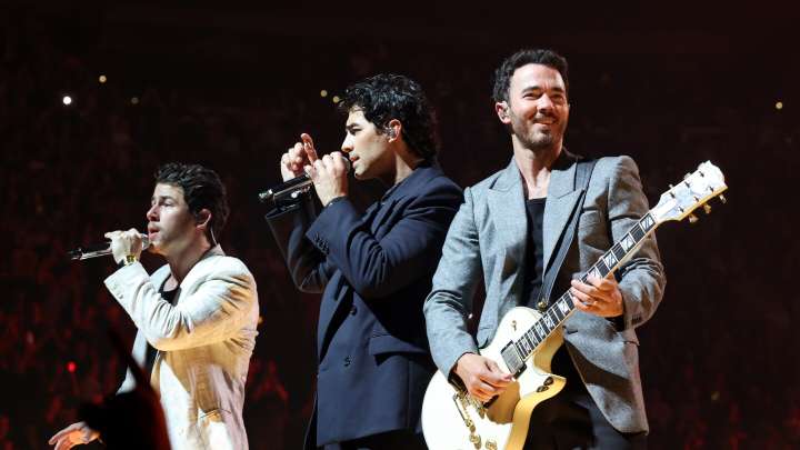 Kevin Jonas se sincera sobre la etapa en que la iglesia le dio la espalda a su familia