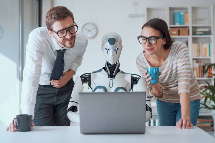 Staff, schmaff: Business leaders racing to adopt unproven AI • The Register