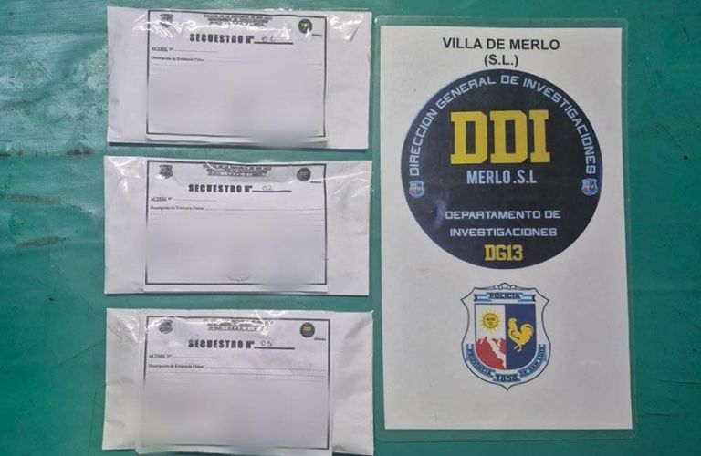 Allanaron un domicilio en Merlo por una causa de distribución de material de abuso sexual infantil