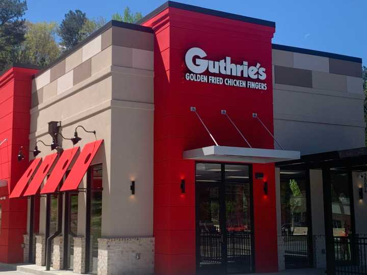 Guthrie's opens second Montgomery restaurant