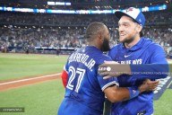 Guerrero Jr. ilumina Toronto; pone a Yankees contra las cuerdas