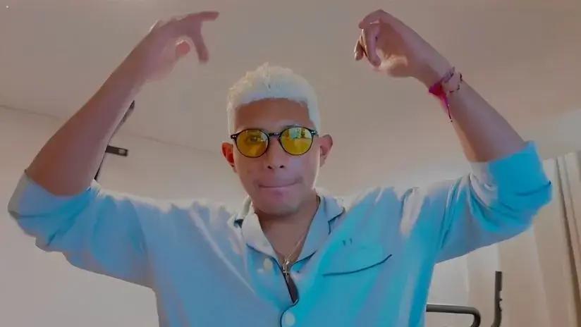 Edison Flores sorprende con cambio de look: cumple su promesa por el 'Tri' de Universitario